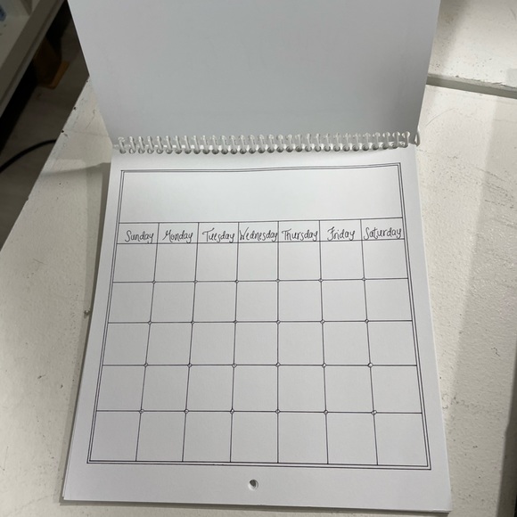 Set of 2 calendars to create - Picture 10 of 11